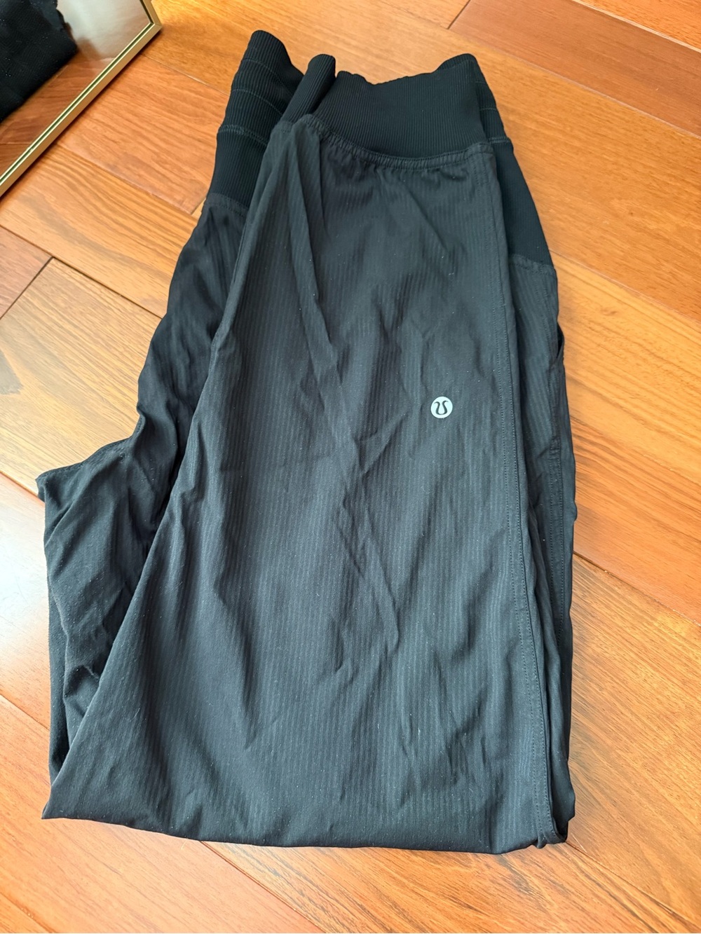 Lululemon Black Joggers and Waist Pack - Picture 8 of 12